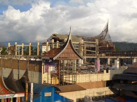 Pembangunan Matahari Lama Pasar Raya Padang