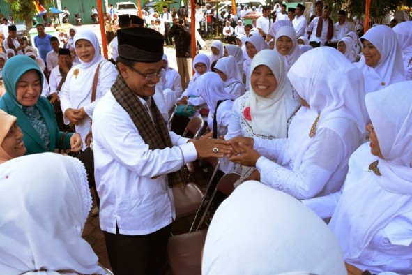 Bupati Agam Indra Catri