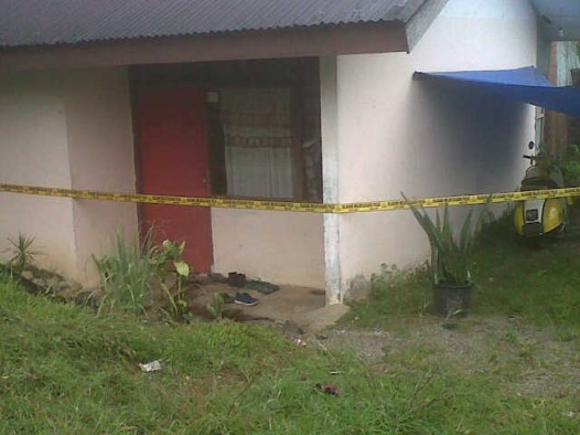 Rumah yang dihuni Khairul Anwar di Perumdos Limau Manih Unand