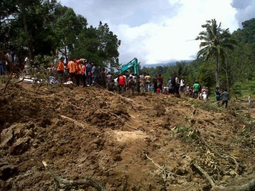 Longsor di Agam