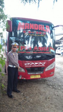 Kanit Laka Satlantas Polres Pasbar Ipda Zulfikar, SH di TKP