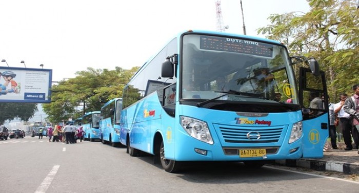 Angkutan publik TransPadang di Kota Padang