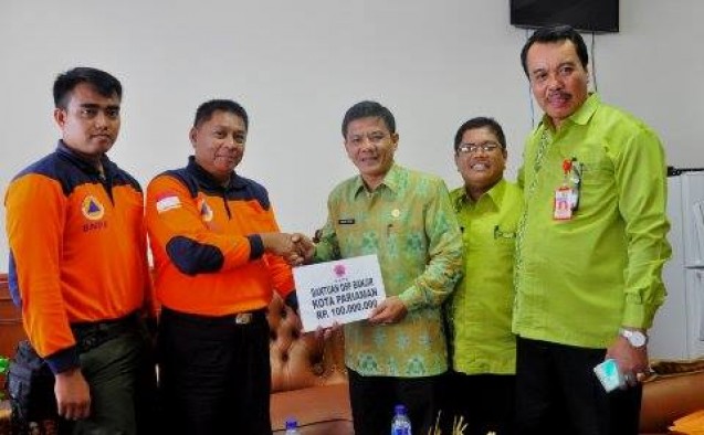 Penyerahan simbolik DSP dari BNPB kepada BPBD