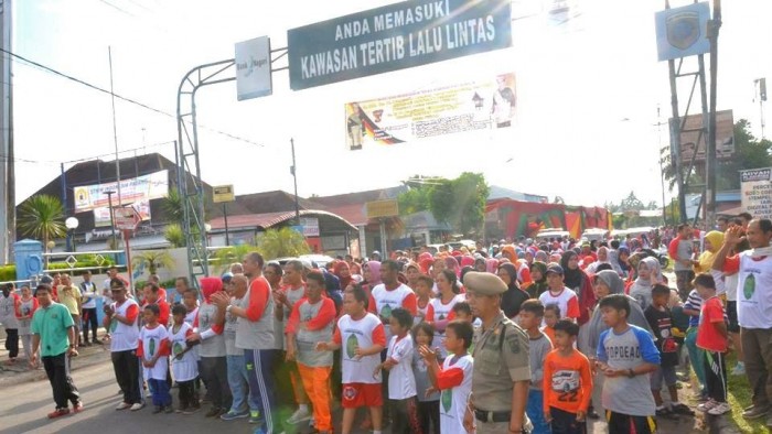 Star di Kawasan Tugu Tabuik