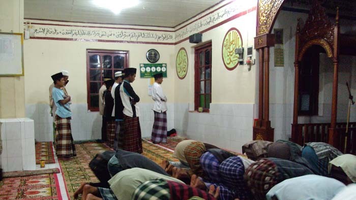 Tarawih di Ramadan pertama