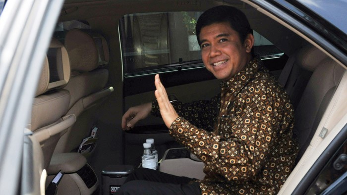 Menteri PAN dan RB Yudi Krisnandi usai mengikuti Rapat Kerja Pemerintah di Gedung Dhanapala Kementerian Keuangan Jakarta, Selasa(7/6) Pagi.(foto: Humas/Rahmat)