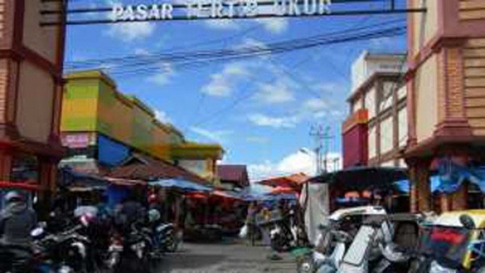 Pasar tradisi Talawi Sawahlunto