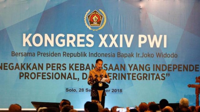 Presiden Jokowi membuka Kongres XXIV PWI di Solo, Jawa Tengah
