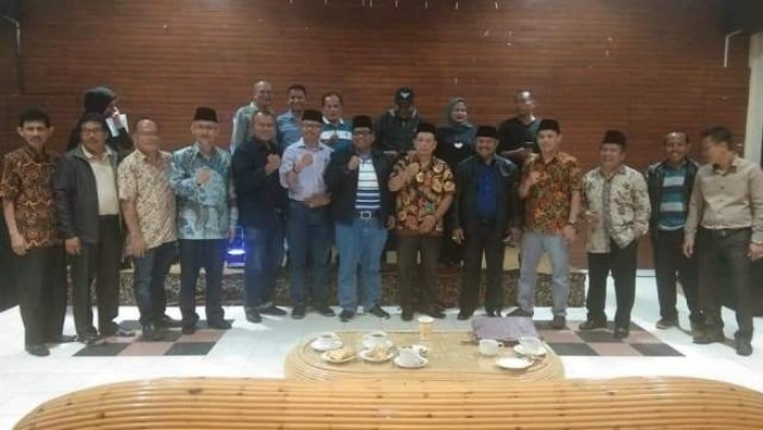 pengukuhan Pengurus Forum  Wali Nagari se-VII Koto Lamo, yang berlangsung Sabtu (12/1/2019) malam di ruang pertemuan Malibou Anai.