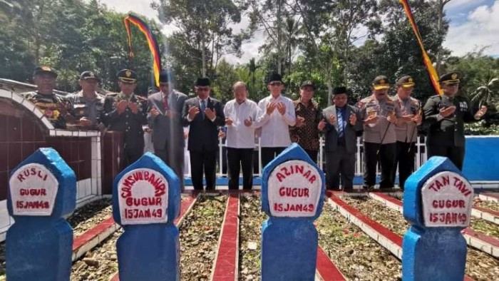 Kepala Staf Kepresidenan Jendral TNI (Purn) Moeldoko pimpin peringatan Peristiwa Situjuah ke-70 pada Selasa (15/1/2019) di lapangan Chatib Sulaiman Situjuh Batua, Kecamatan Situjuah Limo Nagari, Kabupaten Lima Puluh Kota, Sumatera Barat.