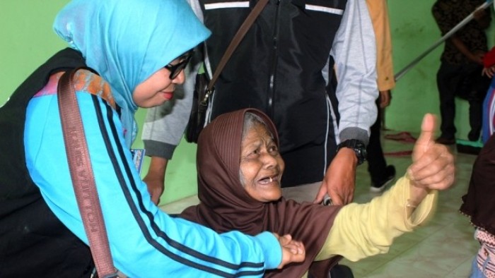 Sejumlah jurnalis yang tergabung dalam Bukittinggi Pers Club ( BPC) melakukan bakti sosial ke Panti Jompo Ikhwanus-Shafa Lasi, Kecamatan Canduang, Kabupaten Agam-Sumbar, Sabtu (18/5/2019)