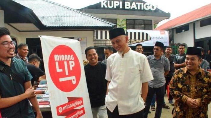 Wali Kota Padang Mahyeldi Ansharullah menghadiri Dekkarasi Padang Creative City Forum (PCCF) di Kafe Kupi Batigo, Padang, Kamis (30/5/2019).
