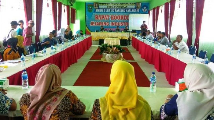 Samakan Persepsi Smkn 2 Lubuk Basung Gelar Rakor Dengan Dunia Industri