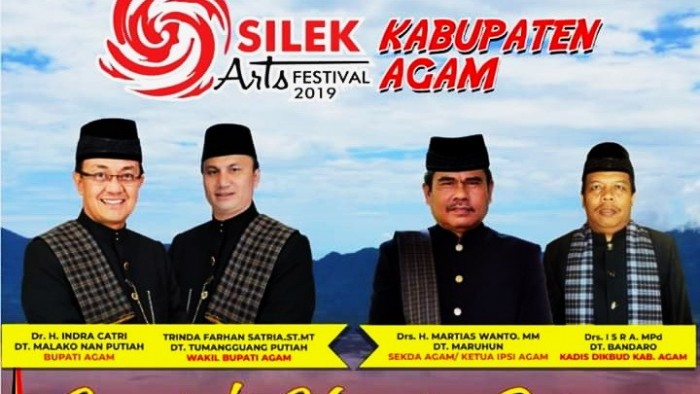 Agam akan menggelar Silek Arts Festival 2019. Iven itu akan dilaksanakan Kamis (29/8/2019) sampai Sabtu (31/8/2019), di Balai Rabaa, Nagari Koto Kaciak, Kecamatan Tanjung Raya