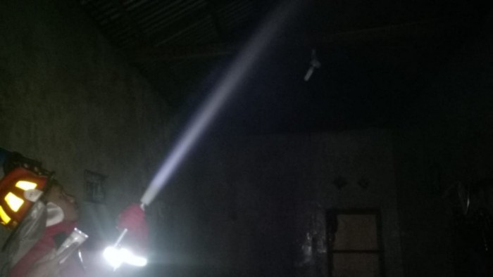 Peristiwa itu terjadi di Dusun II, Jorong Batuhampa, Nagari Manggopoh, kecamatan Lubuk Basung, Kamis (29/8/2019), sekitar pukul 20.00 WIB.

