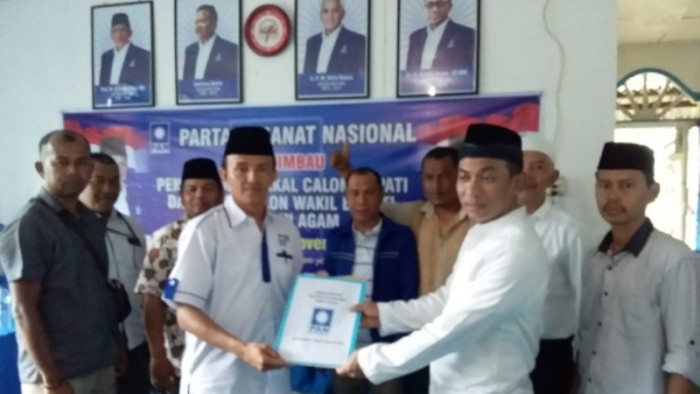 Taslim mendaftar ke PAN Agam