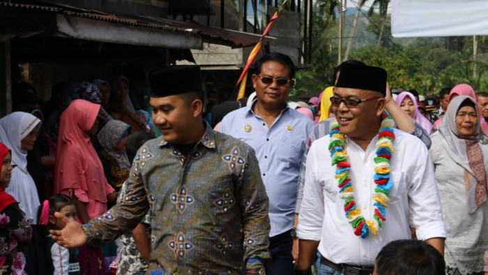 
Ramlan juga berharap potensi wisata di daerah setempat yakni wisata Goa Terus di Jorong Kampung Guo dapat dikembangkan oleh Pemda Pasbar sehingga dapat meningkatkan taraf perekonomian masyarakat setempat dari sektor pariwisata.