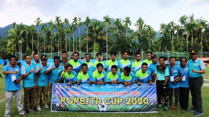 Sebanyak 16 Club terbaik Kabupaten Pasaman Barat yang berlaga di ajang Popesta Cup 2020 Jorong Simpang Tigo Alin Nagari Muaro Kiawai Kecamatan Gunung Tuleh Kabupaten Pasaman Barat memastikan diri lolos ke babak 16 besar. 
