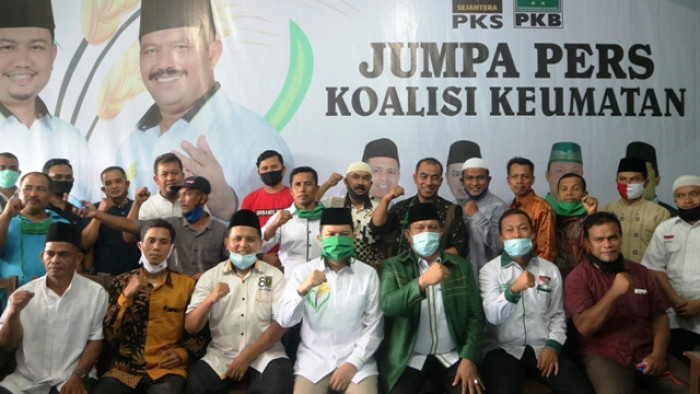 Koalisi keumatan DPD PKS Sijunjung dan DPC PKB Sijunjung deklarasikan Bacalon Bupati Sijunjung H. Hendri Susanto, Lc. dan Wakil Bupati Indra Gunalan, S.Ap. untuk maju dalam Pilkada 2020.