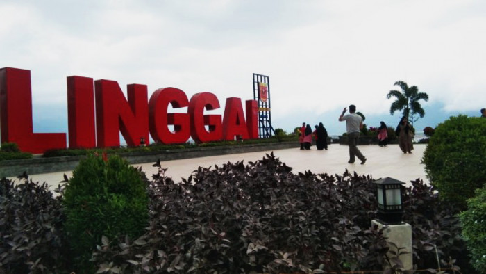 Pemkab Agam,melalui Dinas Pariwisata Pemuda dan Olahraga (Disparpora) saat ini sedang melengkapi berbagai fasilitas pendukung objek wisata Linggai Park, Kecamatan Tanjung Raya, dan Pantai Bandar Mutiara Kecamatan Tanjung Mutiara