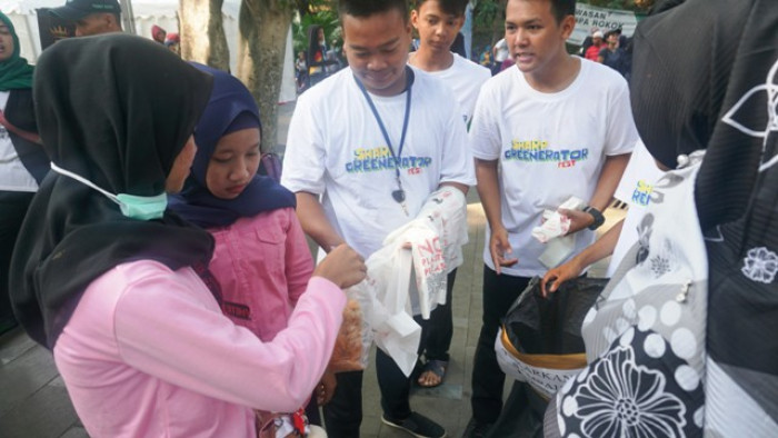 Kontribusi Langsung Anggota Greenerator Dalam Mengurangi Sampah Plastik