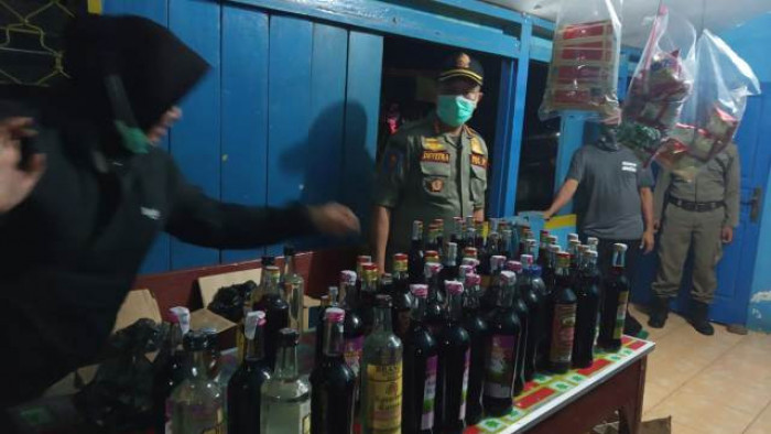 Upaya mencegah Kota Payakumbuh dari maksiat terus gencar dilakukan oleh Pemerintah Kota Payakumbuh bersama aparat penegak hukumnya. Wali Kota Riza Falepi sangat ingin agar kota yang dipimpinnya ini bebas dari bentuk pelanggaran moral