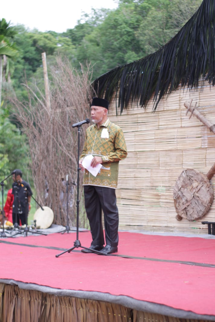 Gubernur Sumatra Barat Mahyeldi Ansharullah 