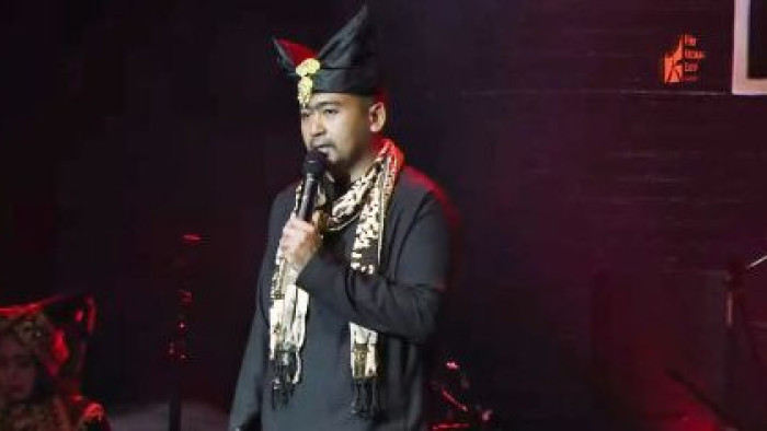Wakil Gubernur Audy Joinaldy membuka PKD Sumbar 2022, Sabtu (1/10/2022) malam di pelataran Gedung Dinas Kebudayaan Sumbar.