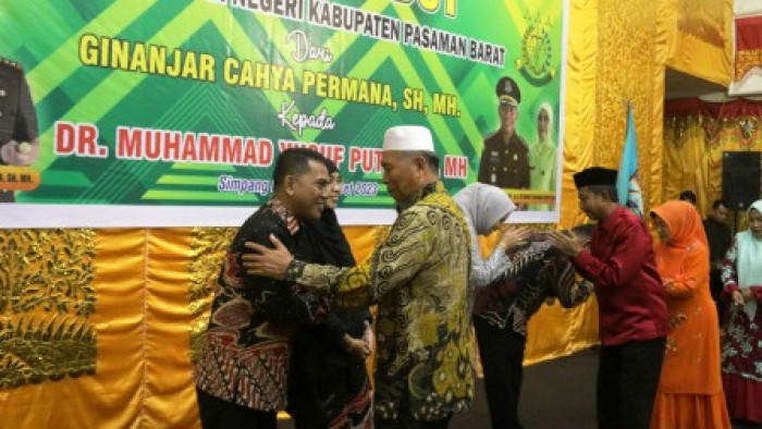 Pisah Sambut Kajari, Bupati Hamsuardi Sampaikan Terima Kasih