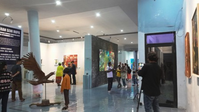 Pameran Seni Rupa dan Panggung Ekspresi yang digelar Forum Perjuangan Seniman Sumatera Barat