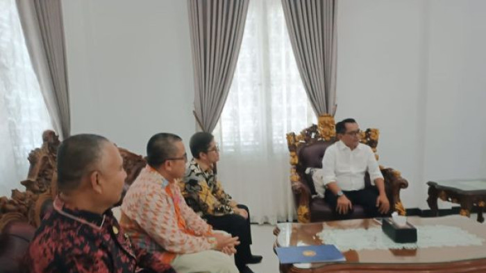 Pertemuan antara Rektor ISI Padang Panjang dengan Bupati Padang Pariaman, Joh Kenedi Azis (JKA)