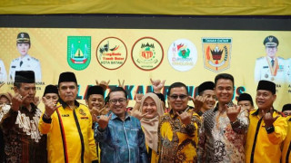 H. Arlon Veristo Resmi Pimpin IKTD Batam, Target Bangun Masjid Luhak Nan Tuo

