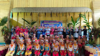 Merayakan Matotonan: Pulang Menyusuri Laut dari Siberut ke Padang