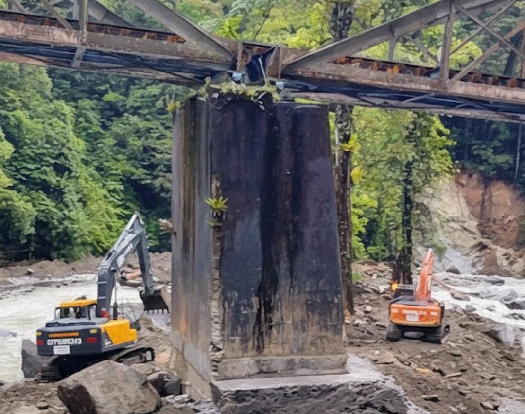 Kondisi Jembatan Legendaris Kerata Api yang membelah Lembah Anai. foto nasrul koto