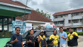 Maxim Apresiasi Pengemudi Ojol Padang melalui Penghargaan Best Driver
