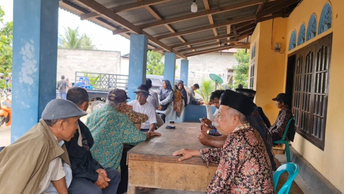 Tokoh masyarakat Anam Koto rapat persiapan menduduki lahan PT LIN yang dijadwalkan Sabtu (10/1/20246).