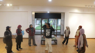 Teater Kemanusiaan di Medan, Jurnalis Perempuan Suarakan Derita Pengungsi Bencana Sumatera