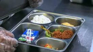 Makanan MBG Terbuang hingga Rp 1,75 Triliun per Pekan, Puluhan Siswa Diduga Keracunan
