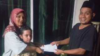 SENAPAN 1998 SMAN 1 Batusangkar Konsisten Berbagi, Tujuh Tahun Salurkan Donasi Ramadan