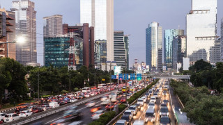 Konflik Timur Tengah Guncang RI: Biaya Naik, Pertumbuhan Terancam Tertahan