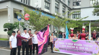 Wakil Wali Kota Payakumbuh Melepas Pawai Ta'ruf SD IT IPHI