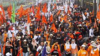 MAY DAY: “Buruh Tolak Provokasi” Trending Jelang May Day, Perayaan Terbelah di Monas dan DPR