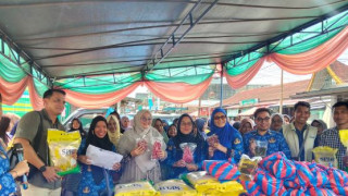 Pemda Pasbar  Kerja Sama BI, Bulog Gelar Bazar Pangan Murah 
