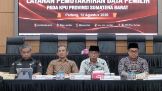 KPU Sumbar Tampung Masukan Publik, Sistem Cek Data Pemilih Didorong Lebih Rutin Diperbarui
