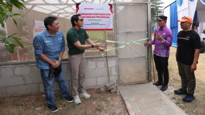Peresmian Sharp Hydro Heroes di Saga Life School