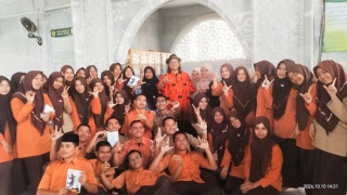 Gol A Gong Sentil Budaya Bullying, Tantang Siswa SMAN 1 Pasaman Taklukkan Dunia Digital